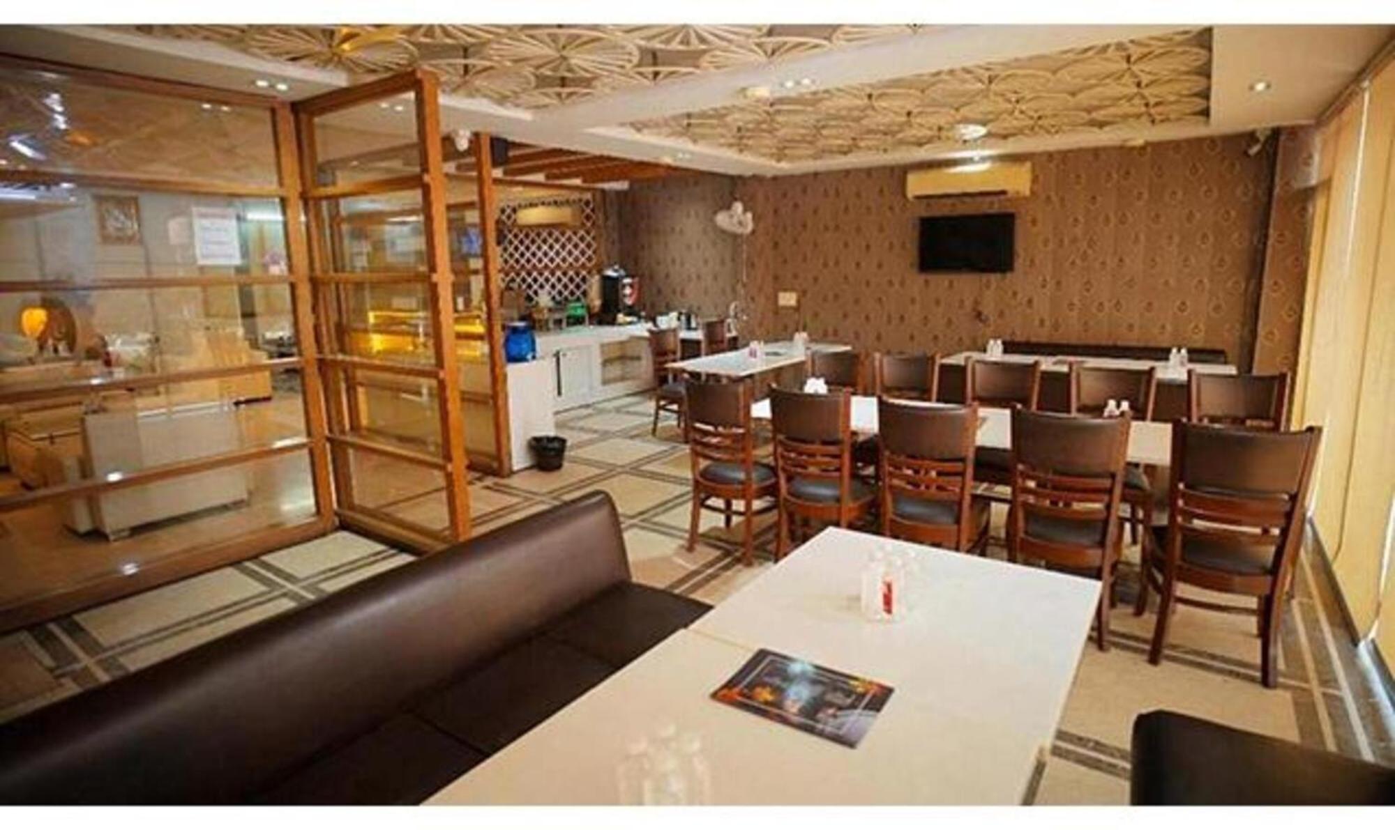 Hotel Oriva Siya Residency 3*